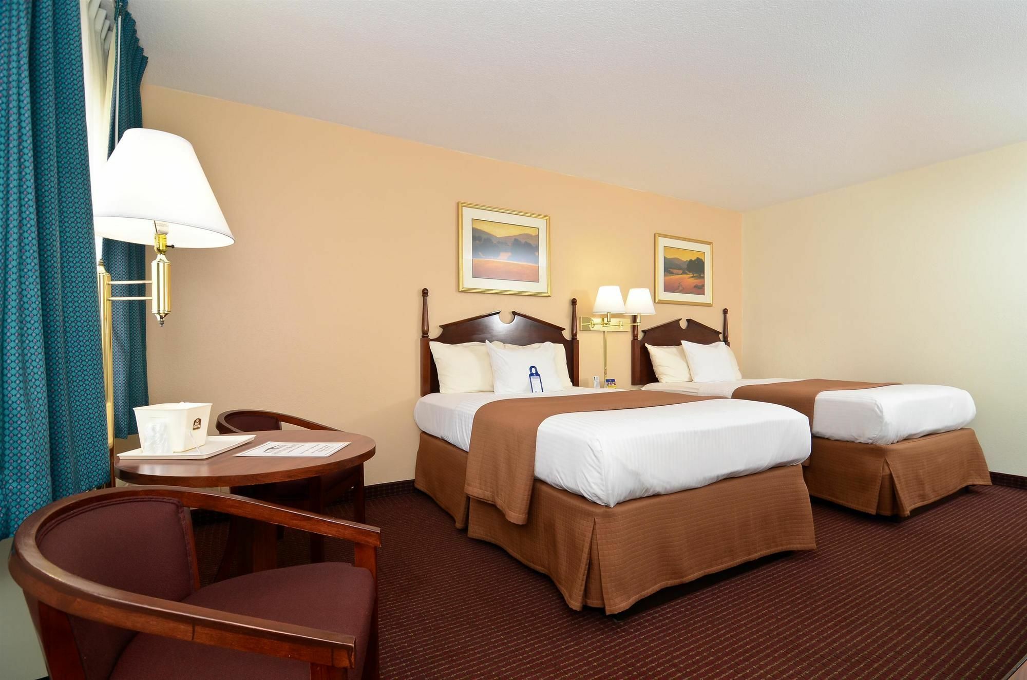 Best Western Raintree Inn 에핑험 외부 사진